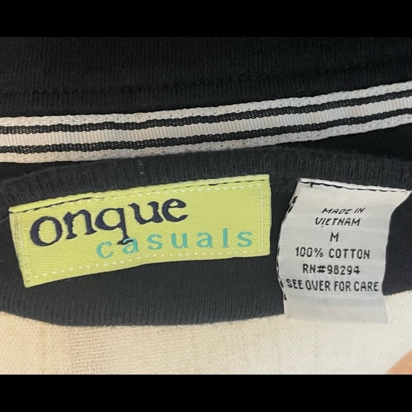 Navy Blue 3/4 sleeves blouse (sailor vibe) bow ties on each shoulder. Super cute - Picture 3 of 3